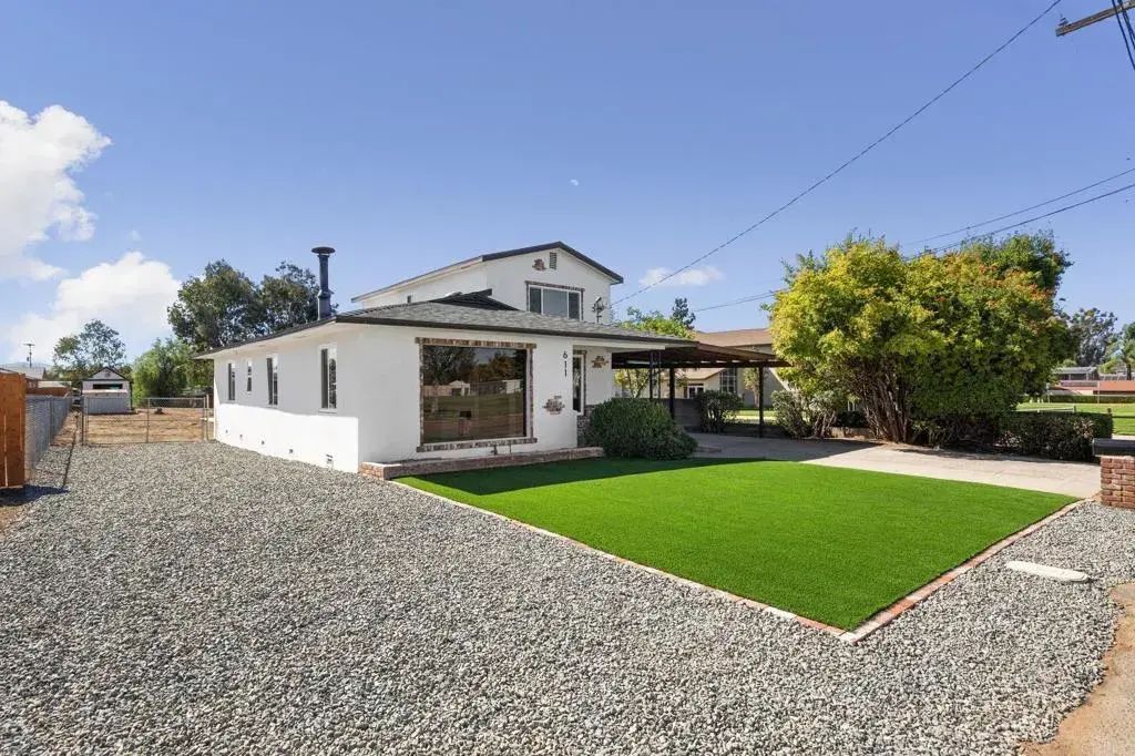 611 9th Street, Ramona