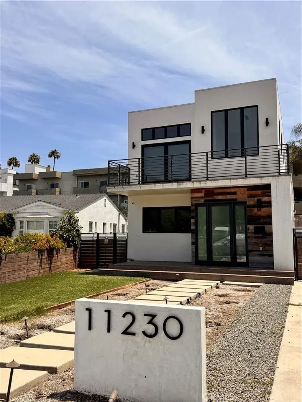 11230 Pickford, Los Angeles