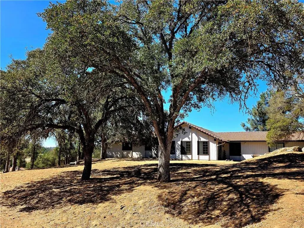 29682 Yosemite Springs Parkway, Coarsegold