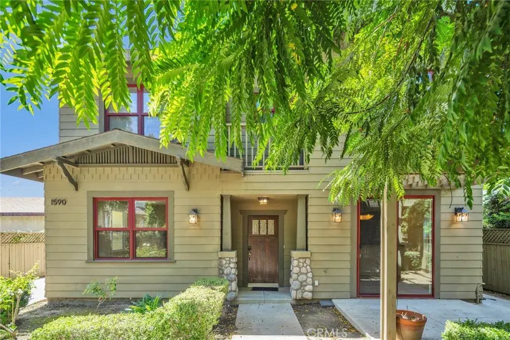 1590 Locust, Pasadena