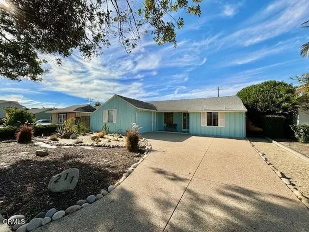 211 Eva Street, Ventura