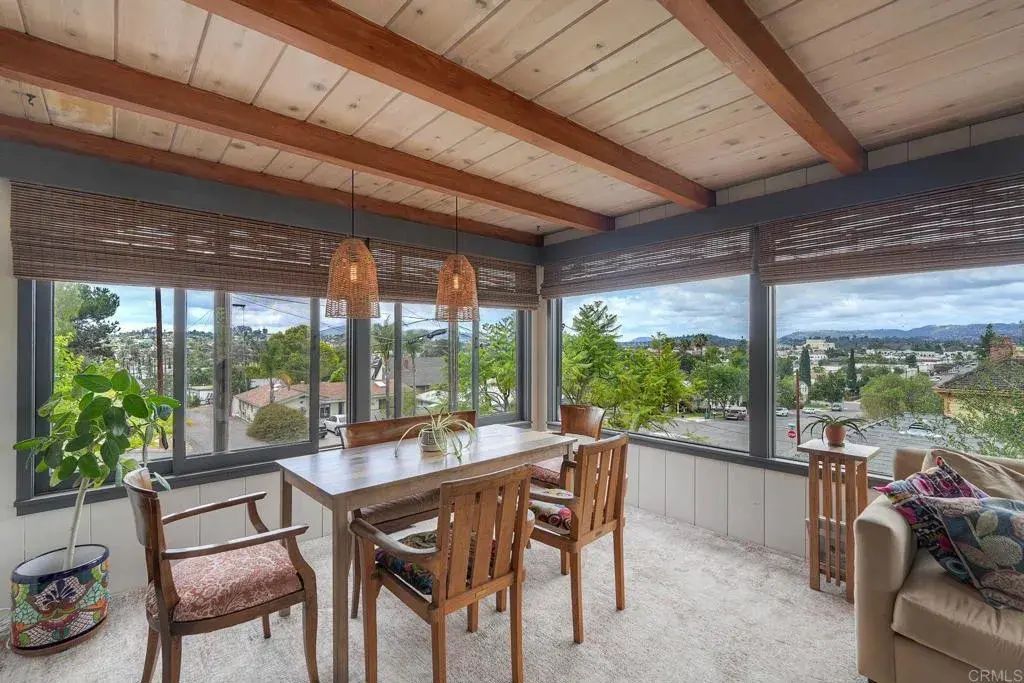 730 S Broadway, Escondido