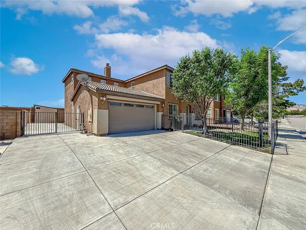1302 Wellington Drive, Palmdale