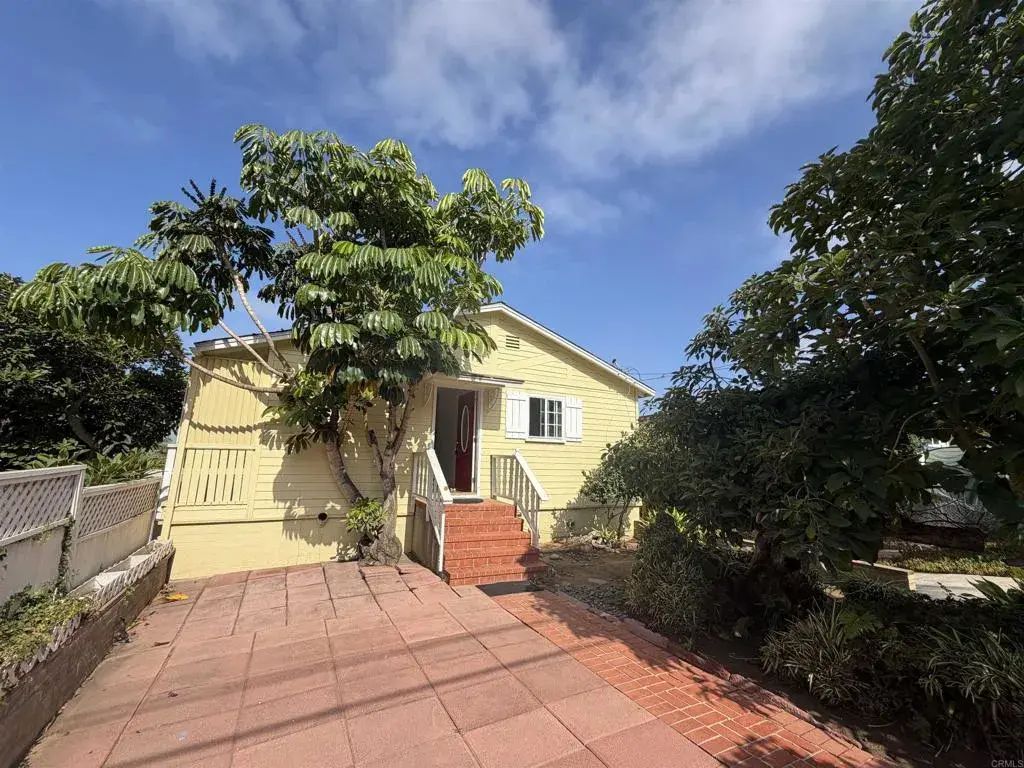 534 Ocean View Avenue, Encinitas