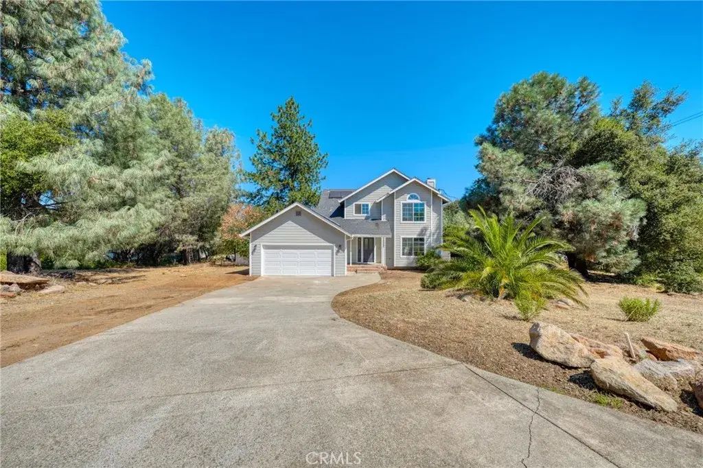 18027 N Shore, Hidden Valley Lake