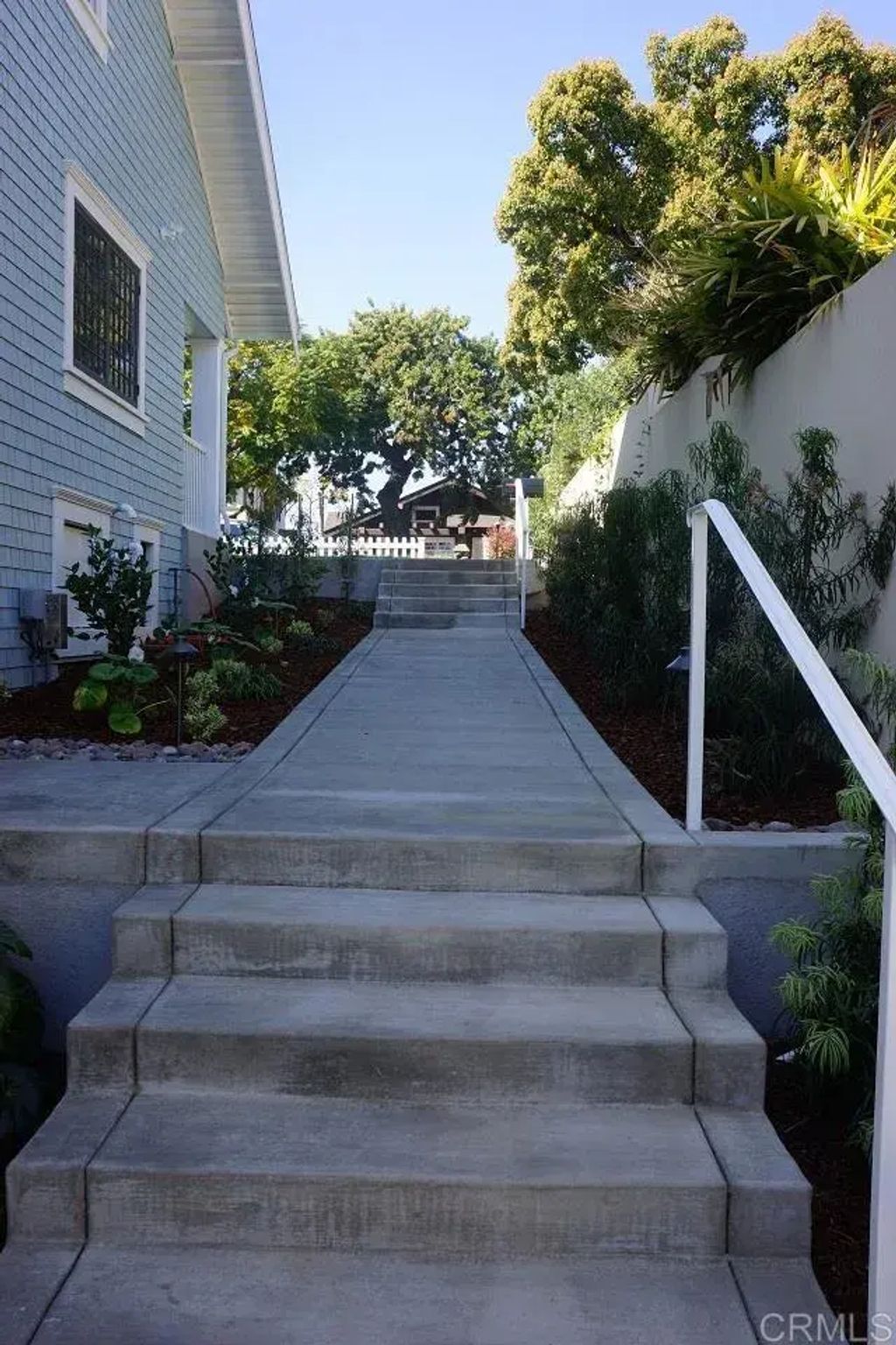 547 A Avenue 2, Coronado