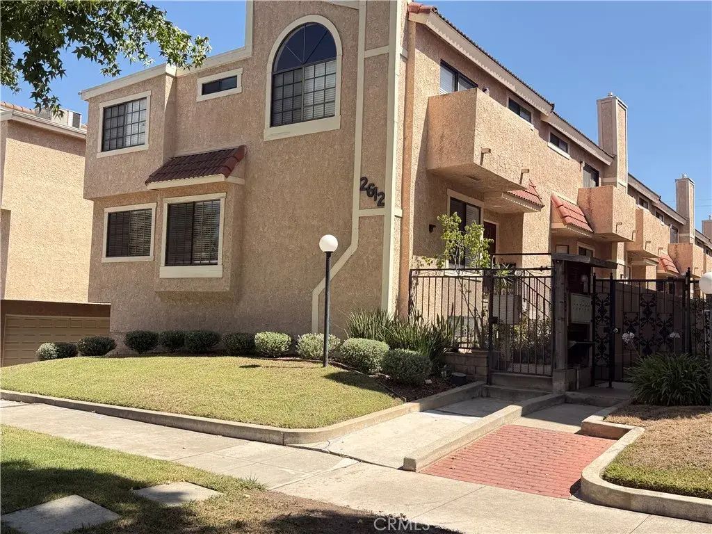 2612 W Grand Avenue C, Alhambra