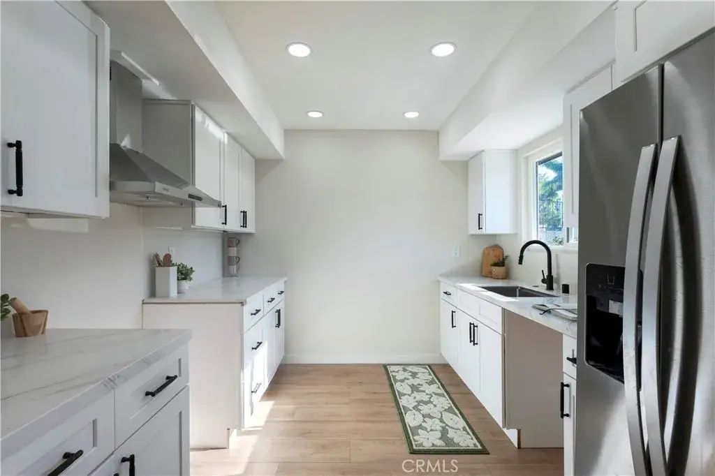 7137 Keighley, DEL CERRO