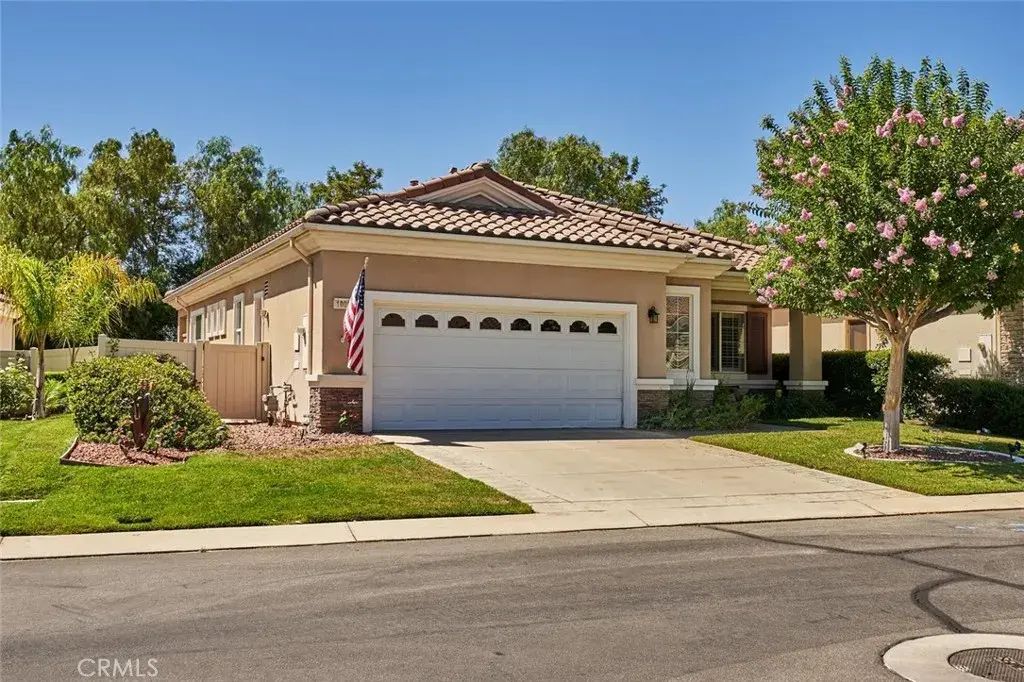 1001 Blackhawk, Beaumont