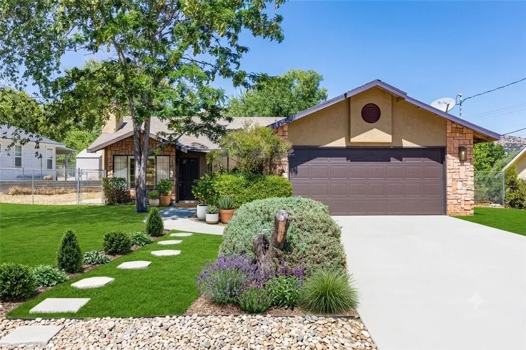 22917 Clover Spring Place, Tehachapi