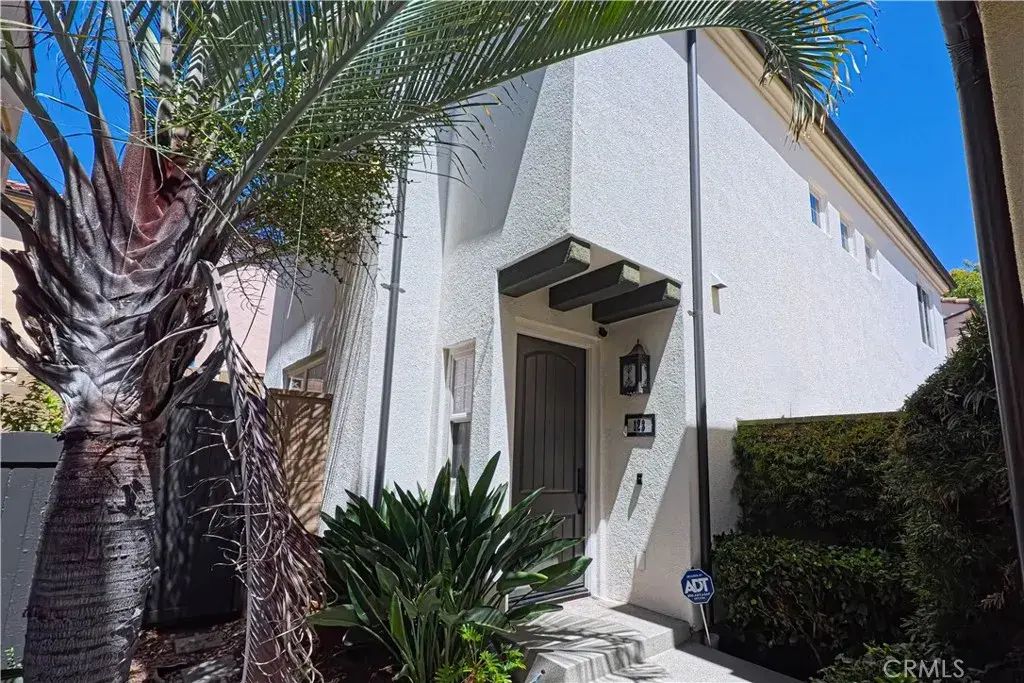 123 Painted Trellis, Irvine