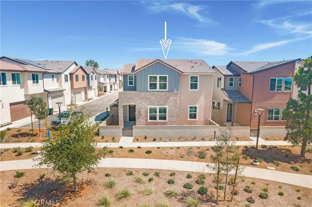 141 Dolores, Irvine