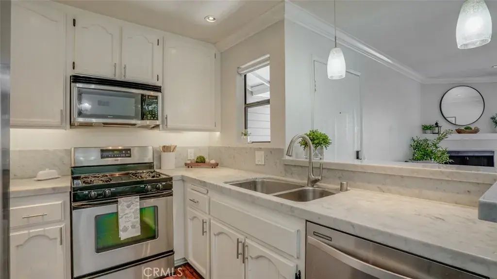 6063 Terrace, Yorba Linda