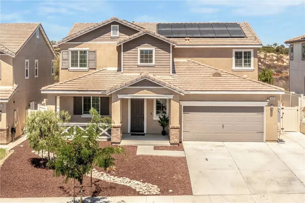 34345 Falls View Way, Murrieta