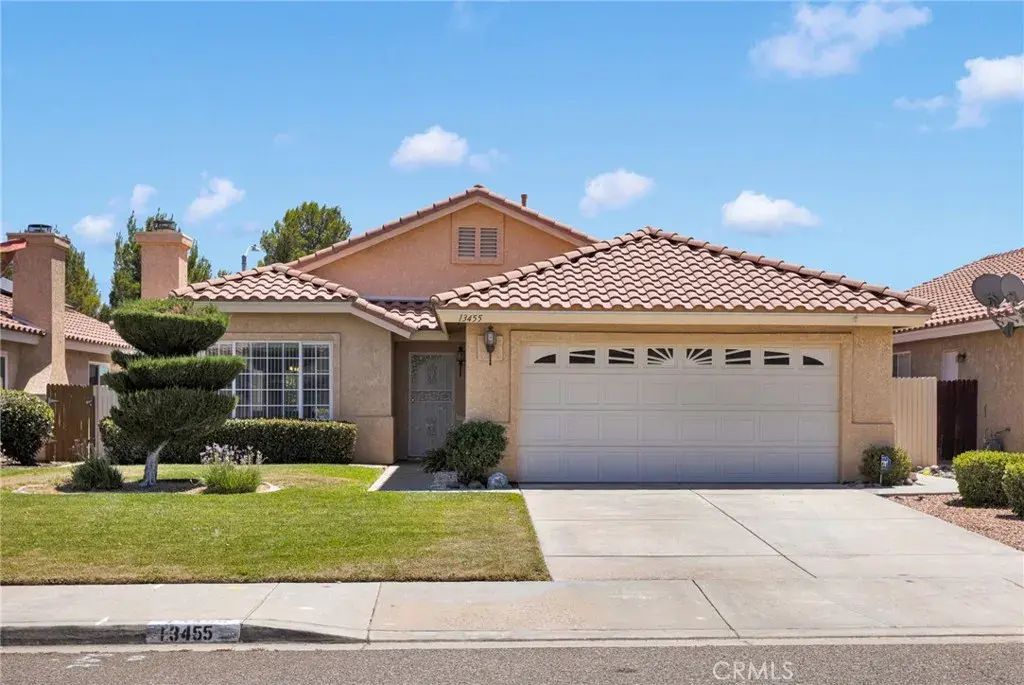 13455 Lakeside Drive, Victorville