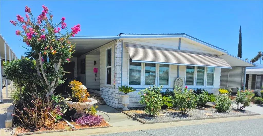 4133 W Wilson 27, Banning