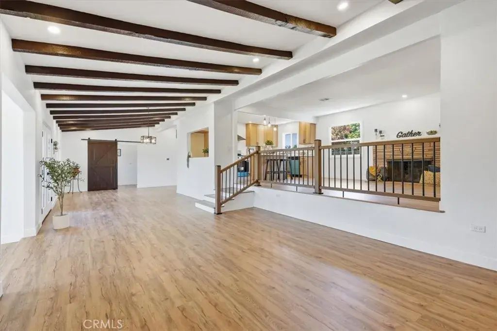 31750 Florida, Redlands