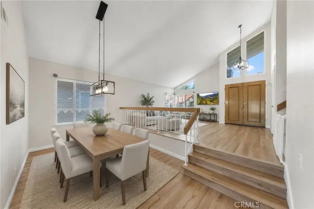 26152 Sally, Lake Forest