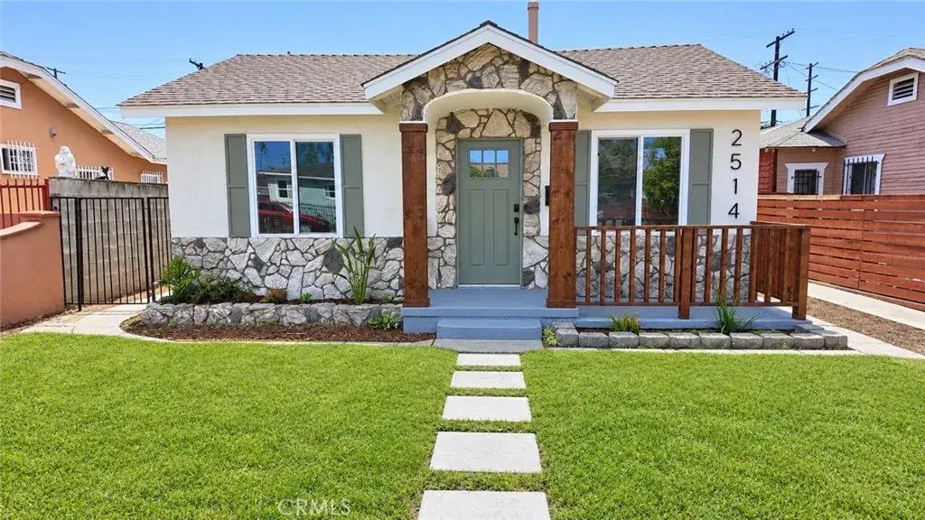 2514 Exposition Place, Los Angeles