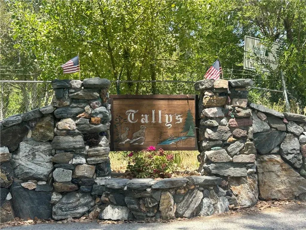 208 Lytle, Lytle Creek