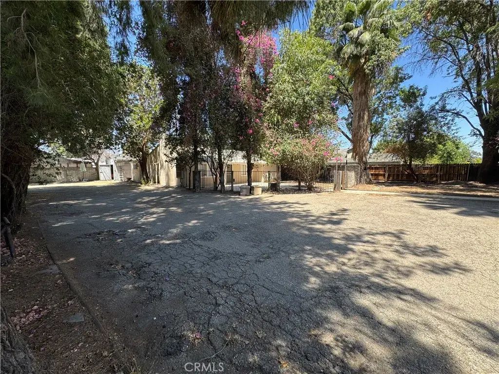 7521 Wilbur, Reseda