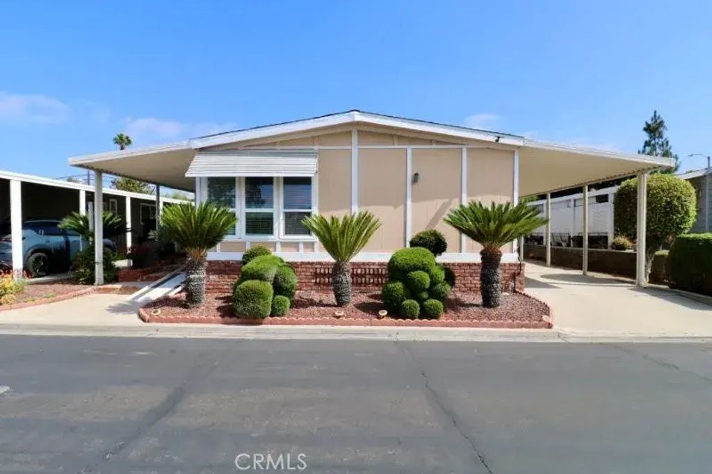 14055 Lake View 14, La Mirada
