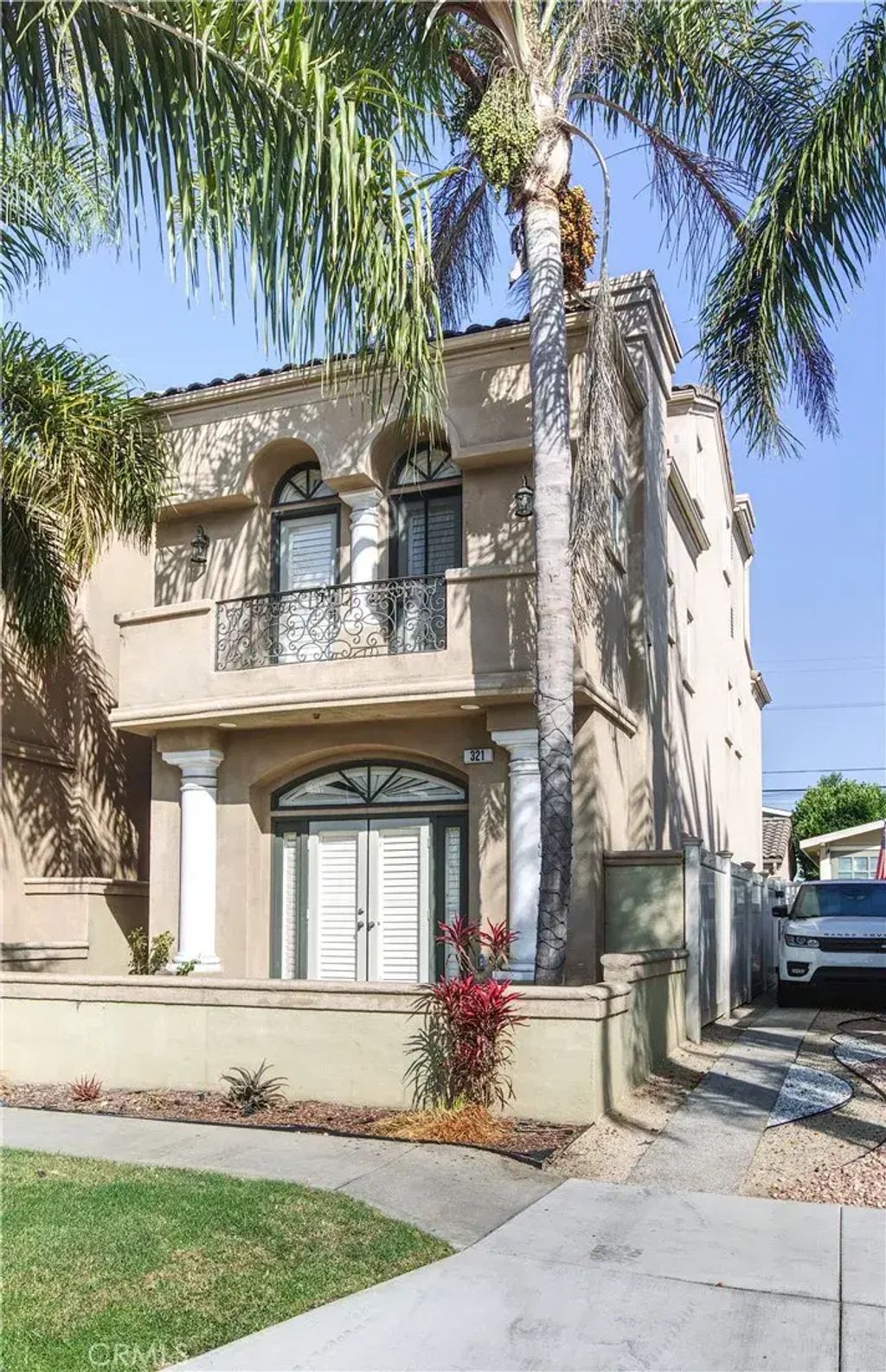 321 9th Street, Huntington Beach