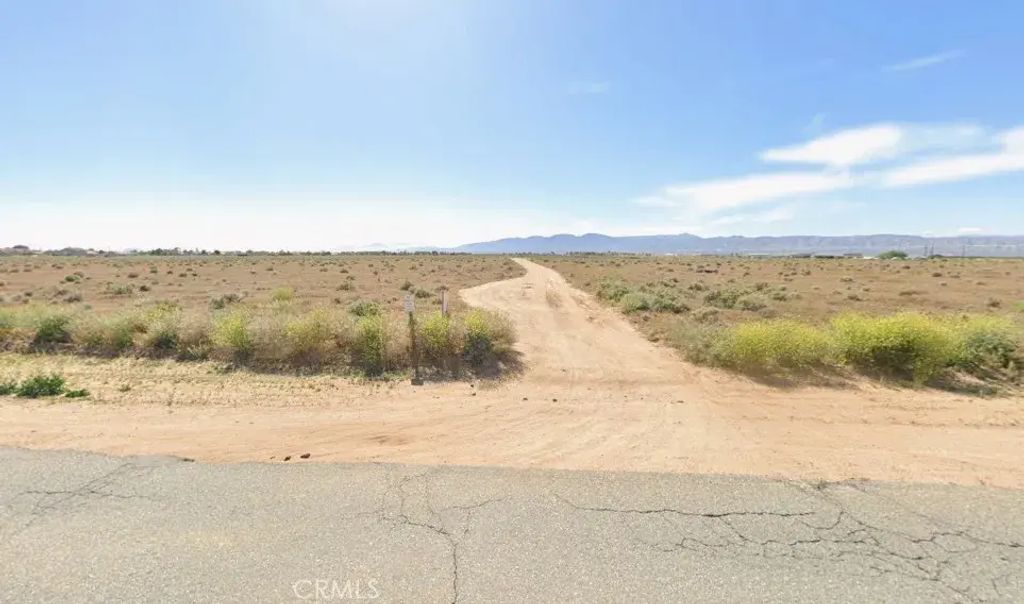 7635 Karen, California City