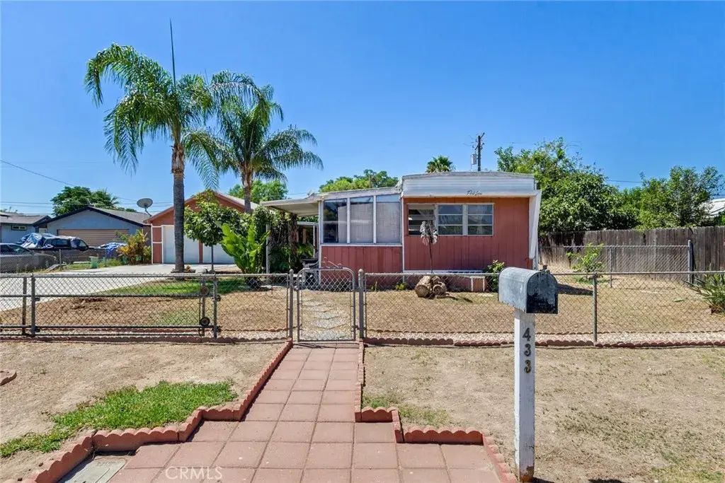 433 Diamond, Perris