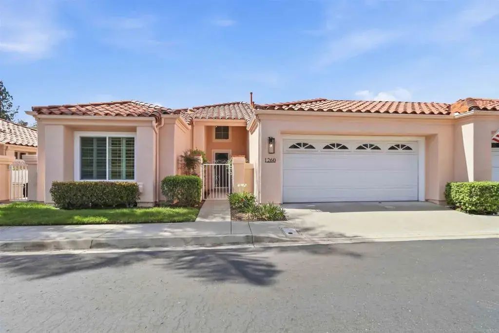 1260 Via Portofino, San Marcos