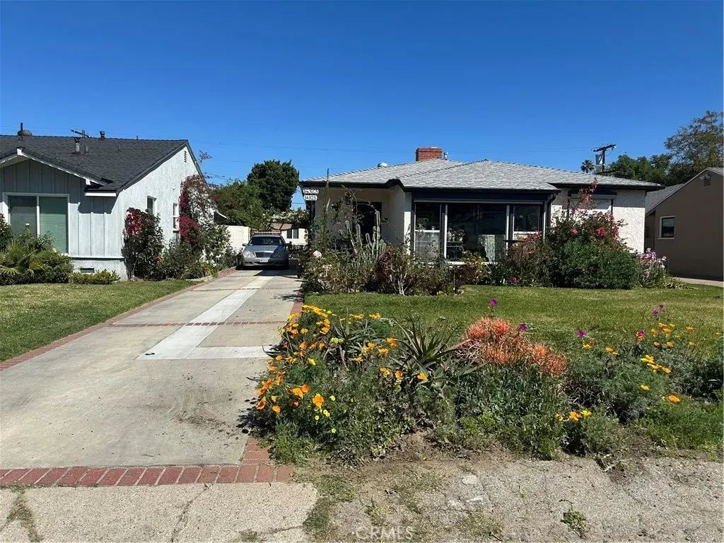14325 Martha Street, Van Nuys