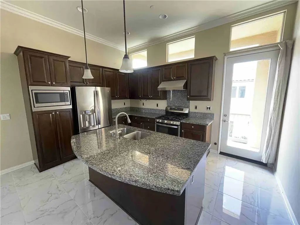 11316 Paseo La Cumbre, Porter Ranch