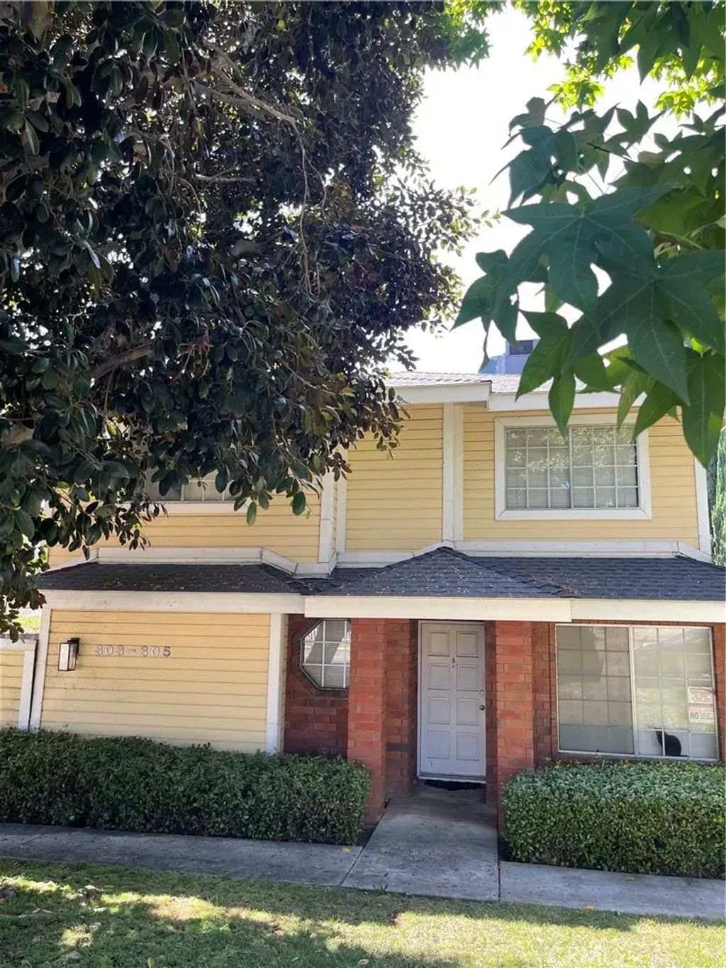 303 S Violet Avenue J, Monrovia