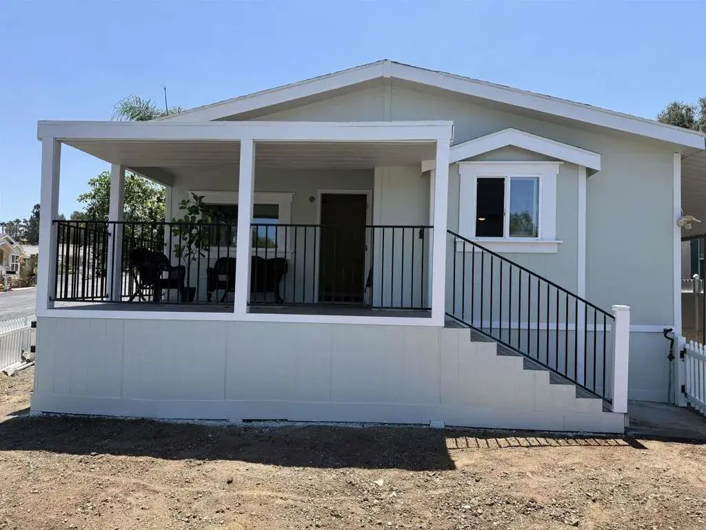 1301 S Hale Ave. 44, Escondido