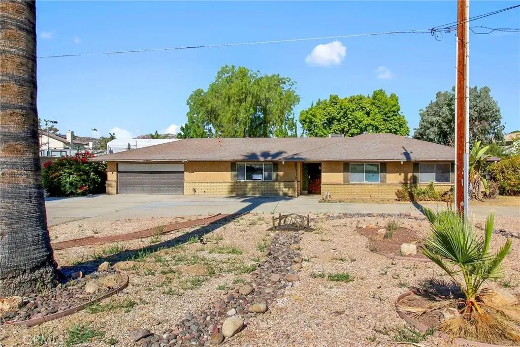27307 Hemet, Hemet