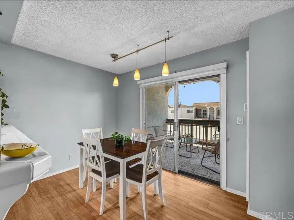 202 Candice Place, Vista