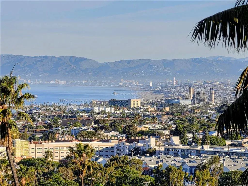 312 Avenida Atezada, Redondo Beach