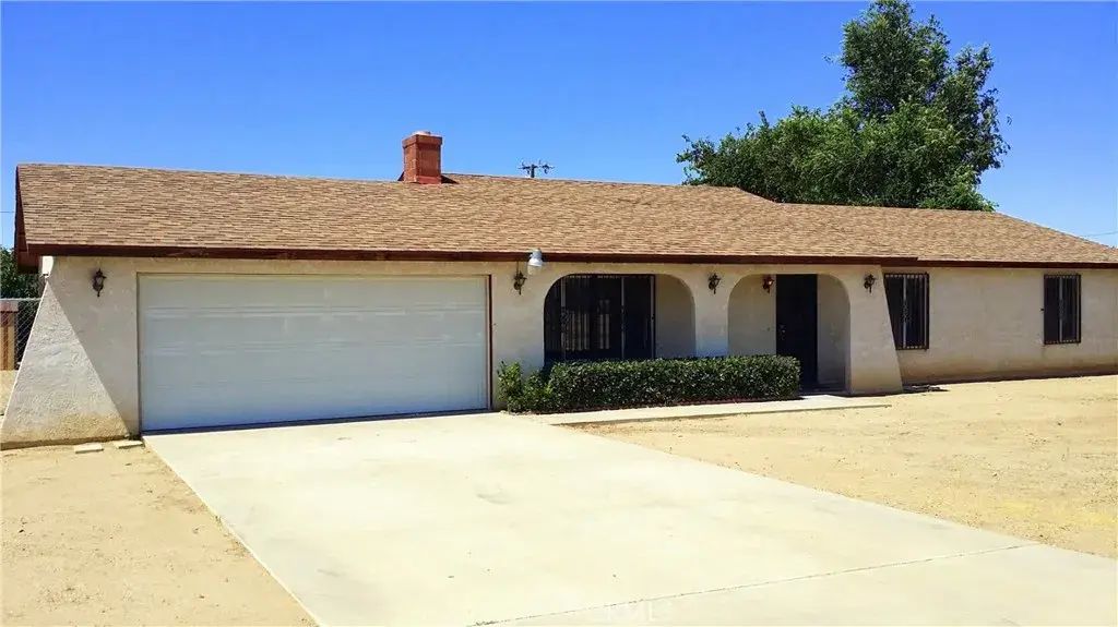 14734 Gravilla Road, Victorville