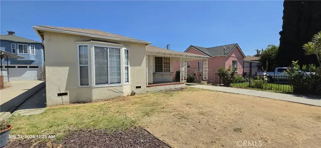 4435 E 60th Street, Maywood