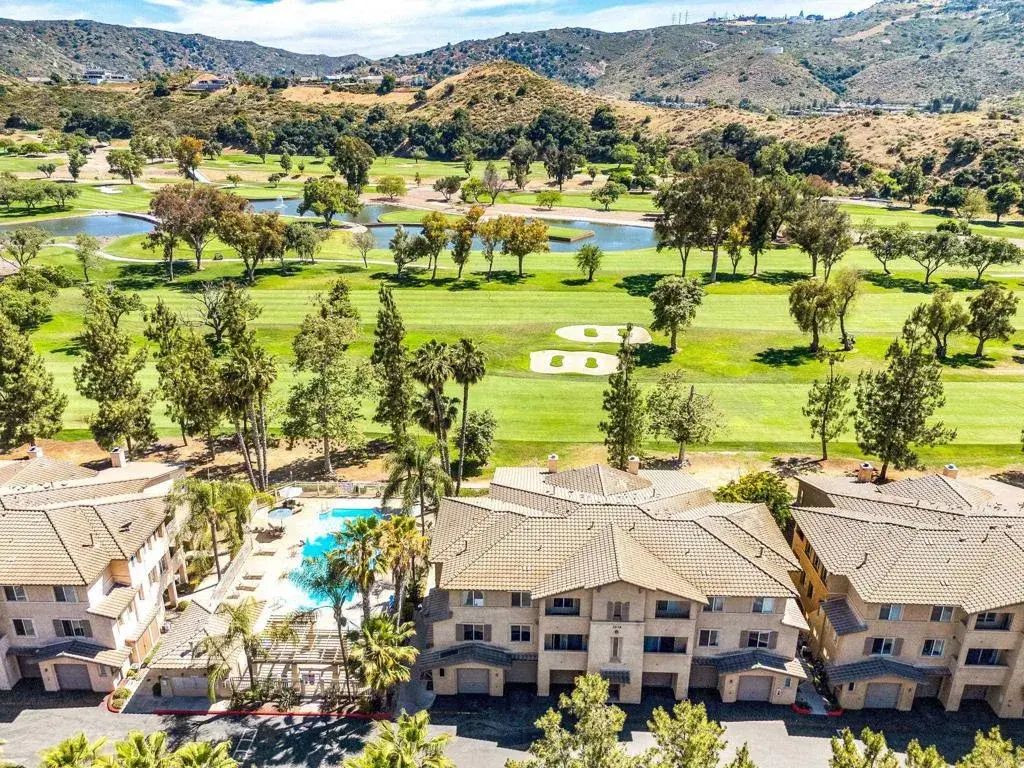 3239 Dehesa Road 48, El Cajon
