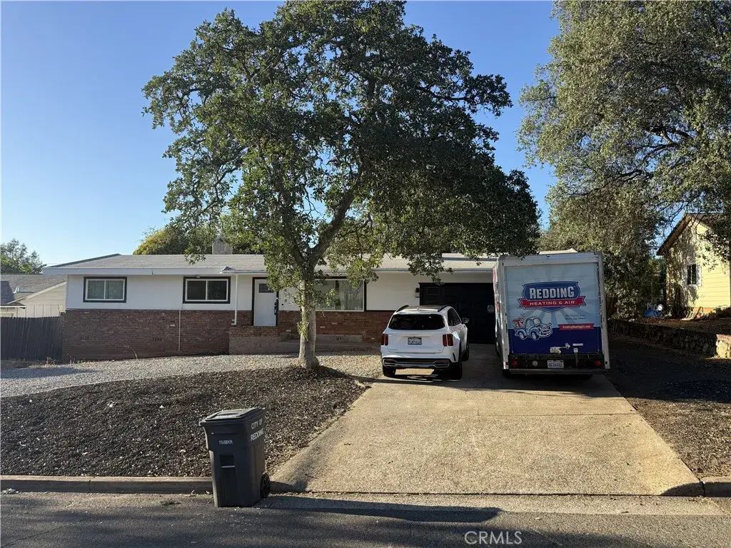 1448 Mistletoe Lane, Redding