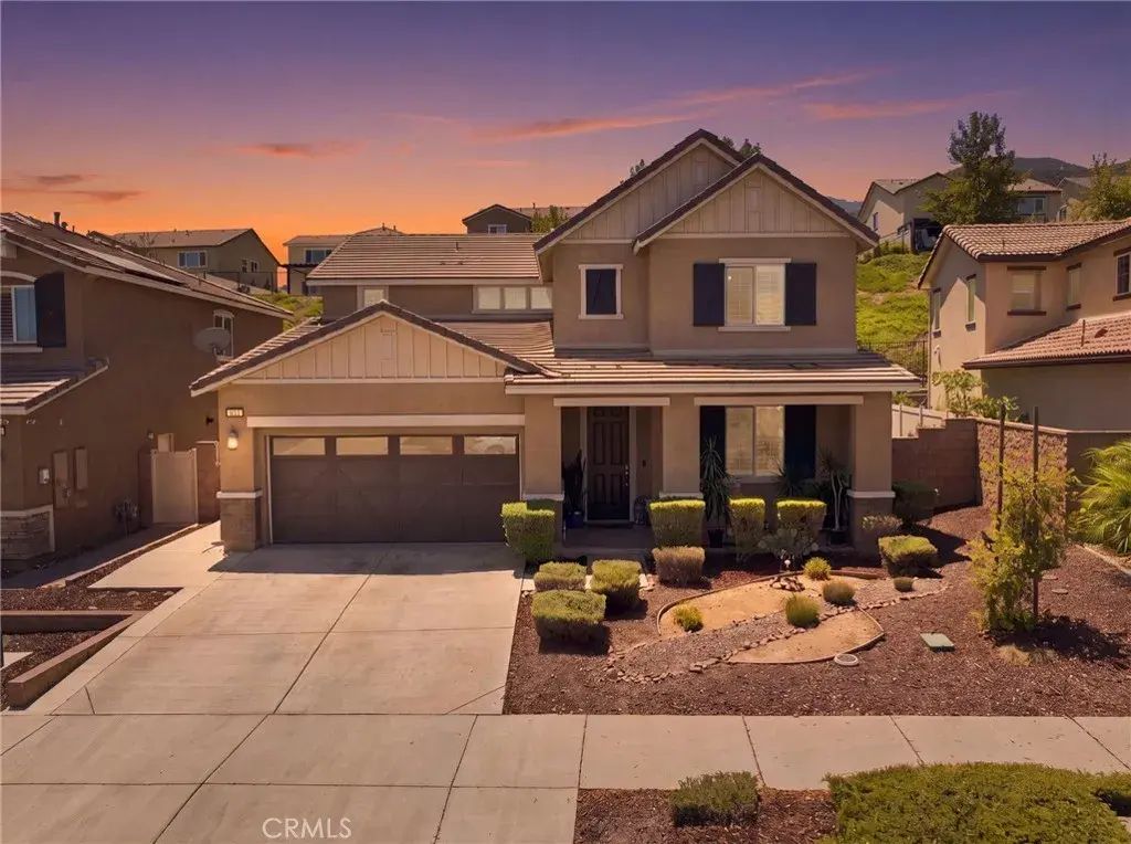 26165 Plumcot Drive, Corona