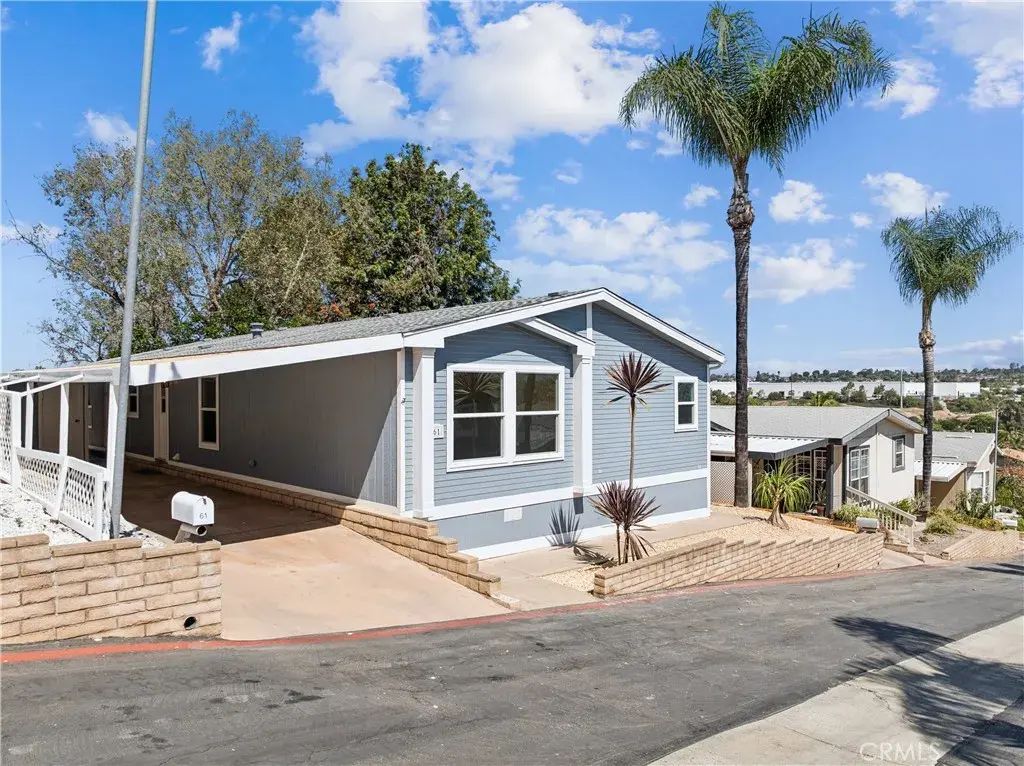 1333 Olive 61, Vista