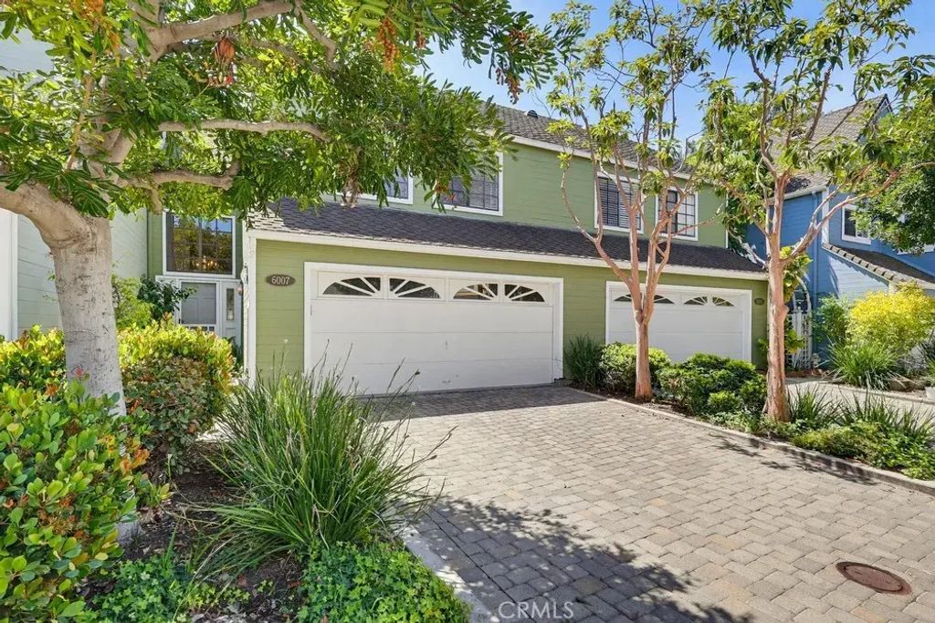 6007 Loynes 45, Long Beach