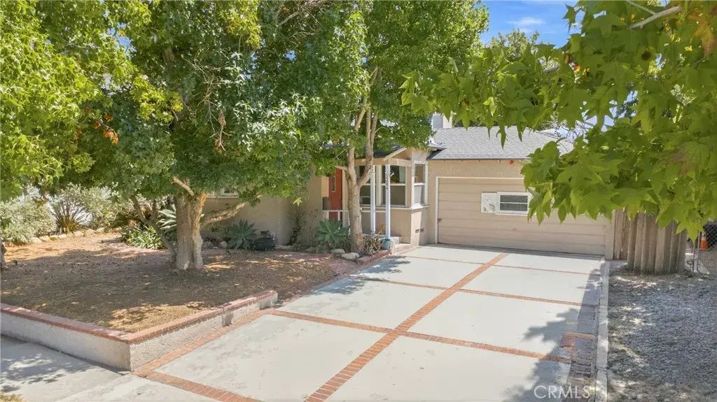 1384 Palms, Venice
