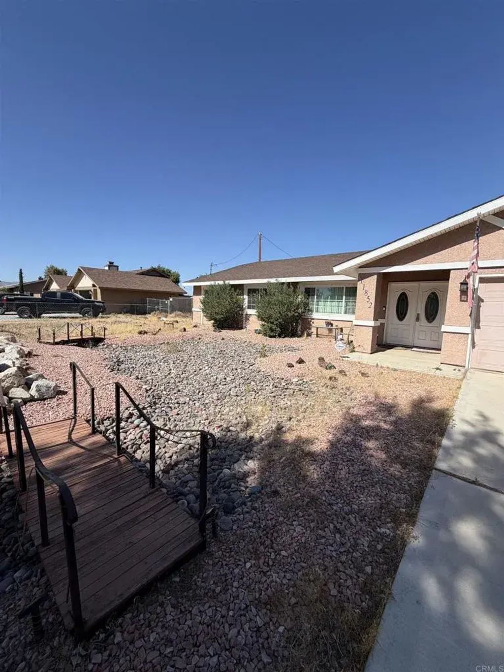 11852 Jamacha Rd, Apple Valley