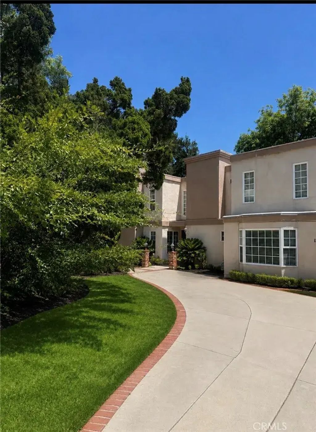 1569 Colina Drive, Glendale