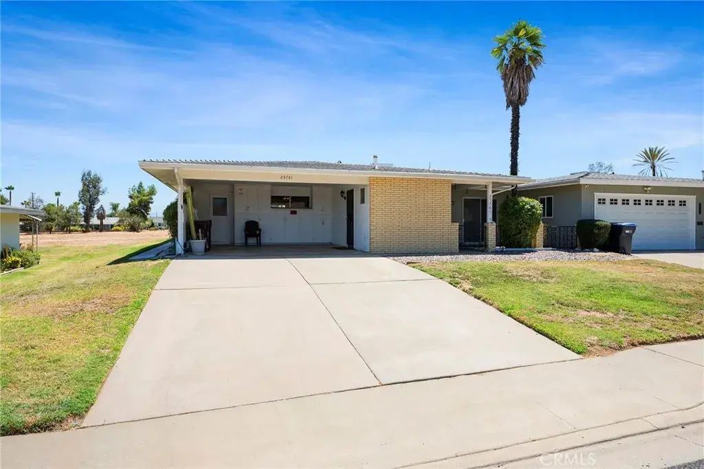 25741 Cherry Hills Boulevard, Menifee