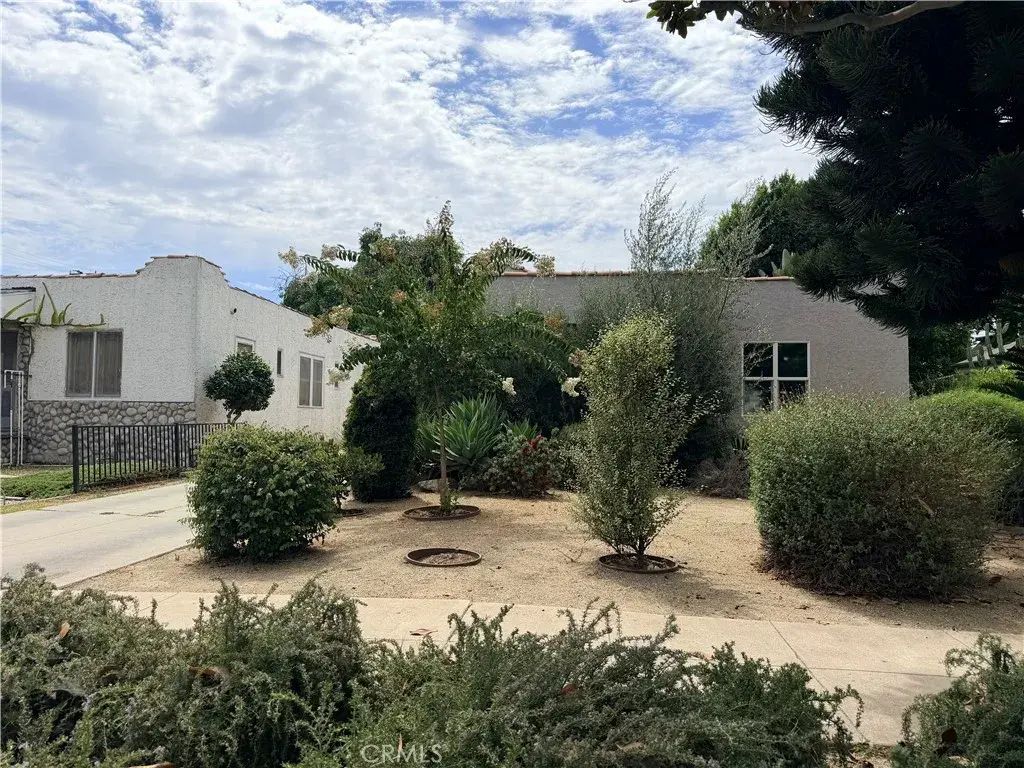 1225 S Sierra Vista Avenue, Alhambra