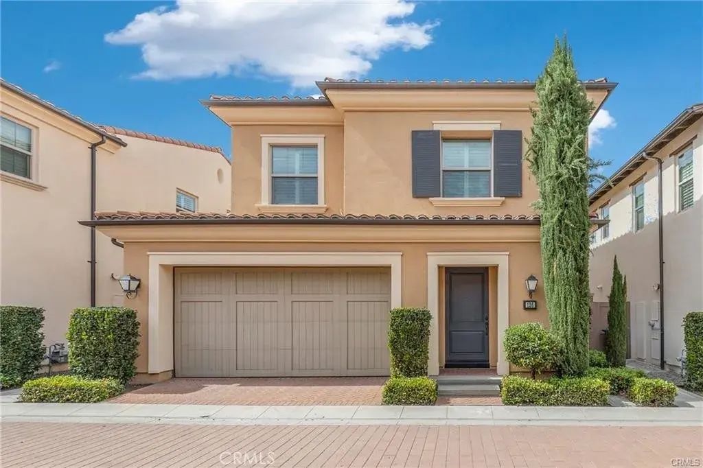 126 Gulfstream, Irvine